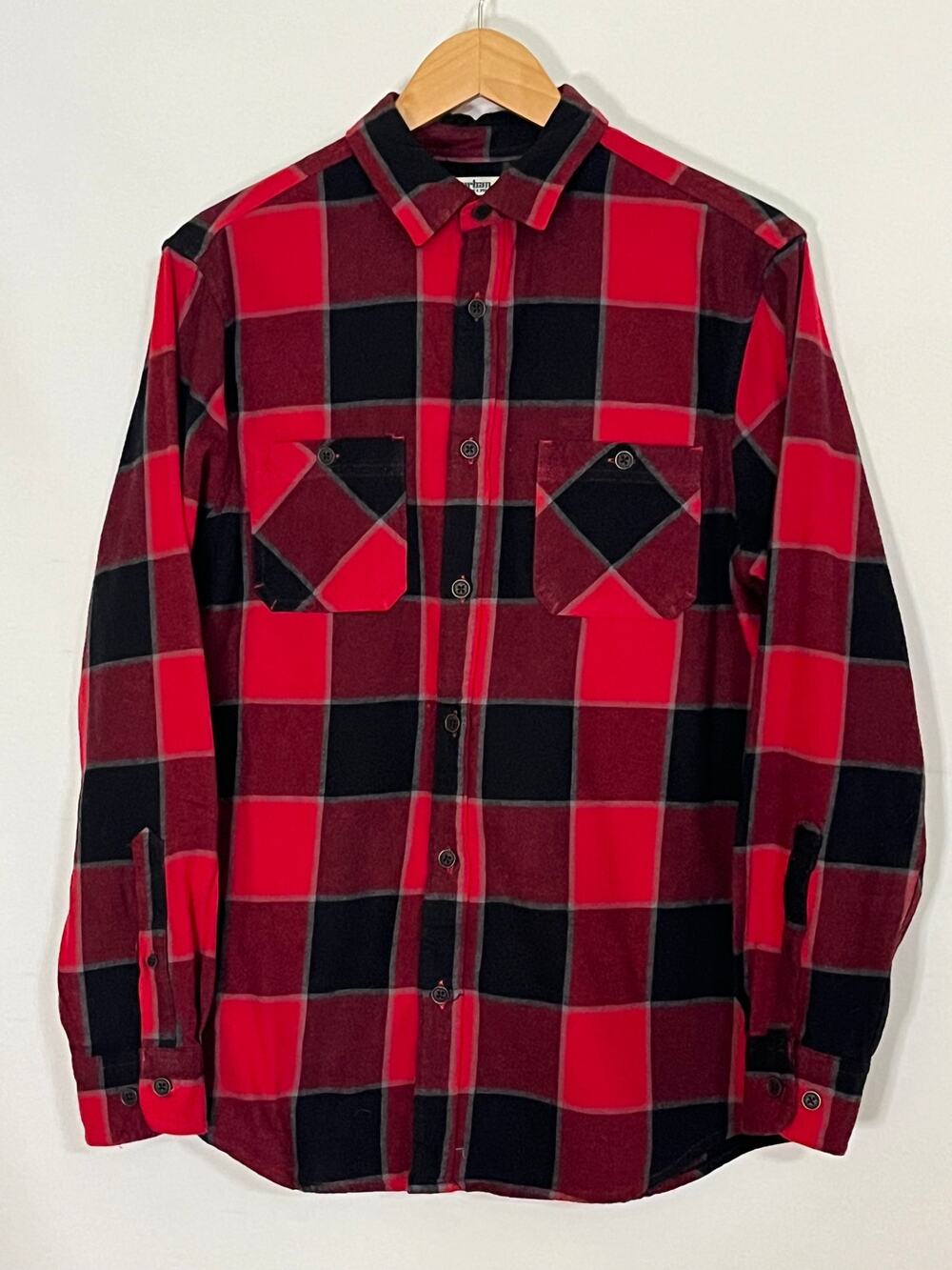 Urban Pipeline Men's Awesomely Soft Ultimate Flannel Long Sleeve Small Pre-Owned